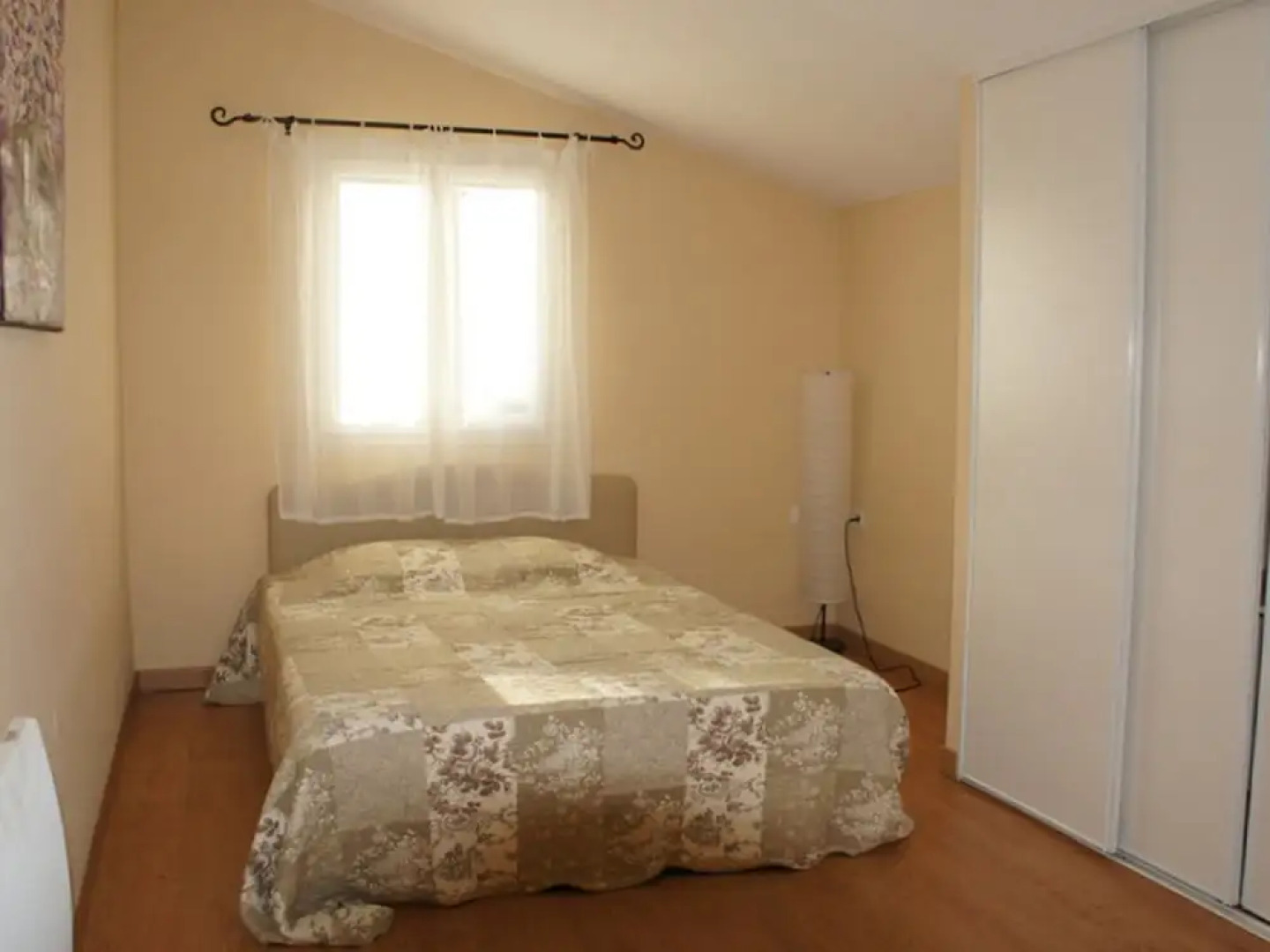 Cozy Villa in Roquemaure France With Private Swimming Pool