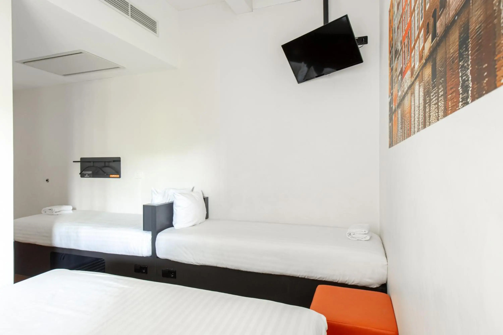 easyHotel Amsterdam City Centre South