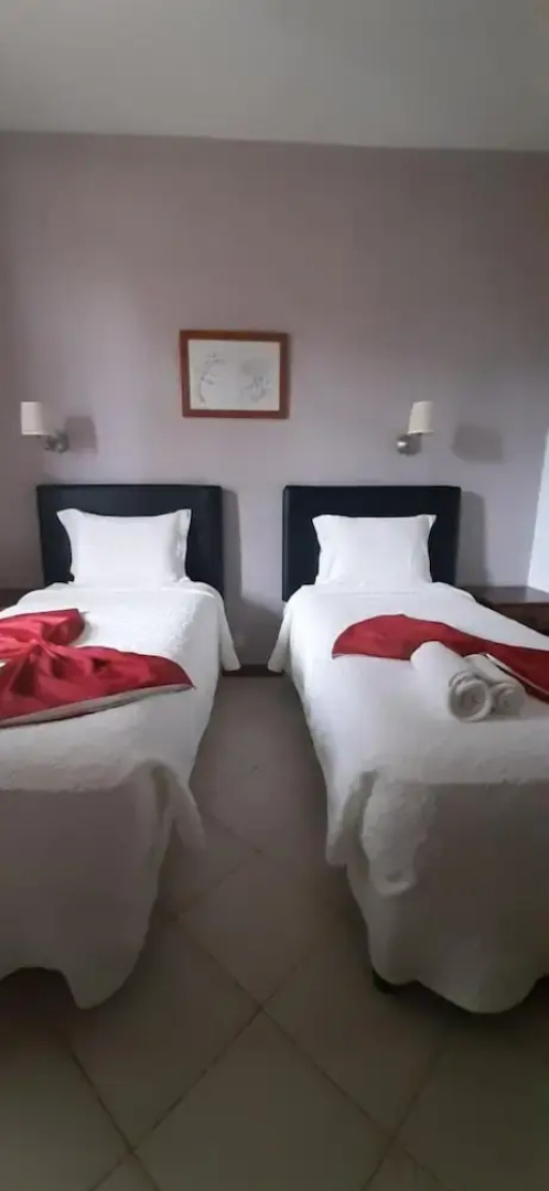 Room-beautiful Deluxe Double Room in the