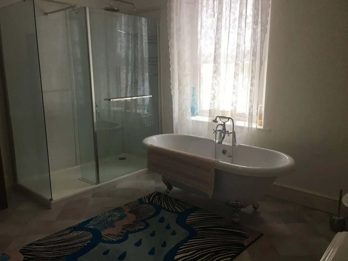 Newberry Beach Lodge