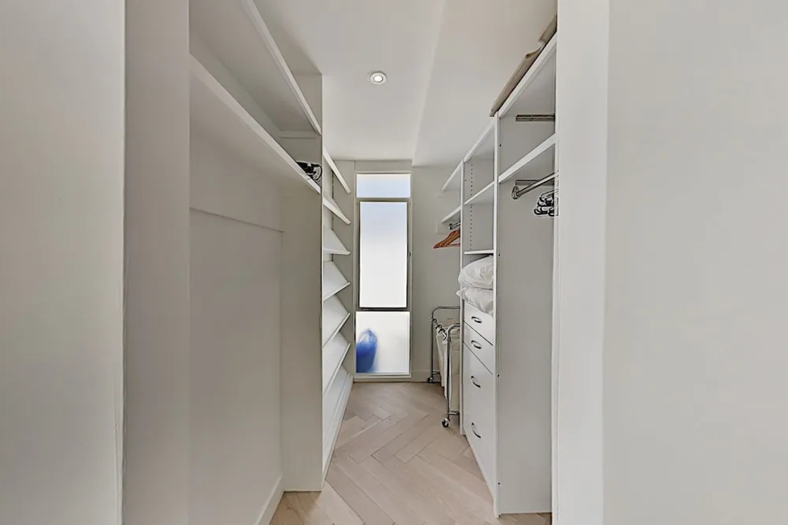 517sadam 3 Bedroom Home