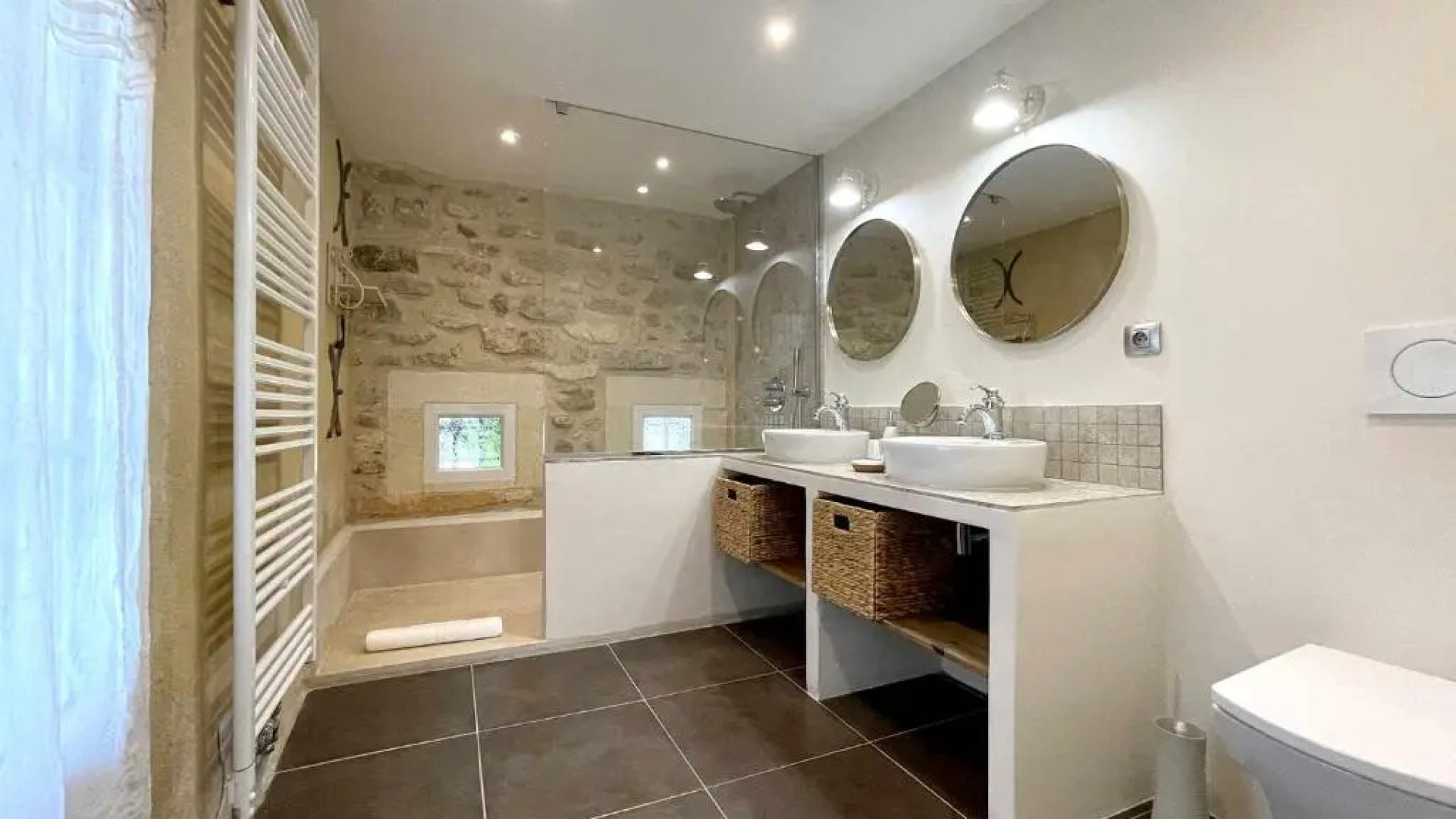 Mas Millésime - Gîtes Carignan - 4 pers - piscine privative