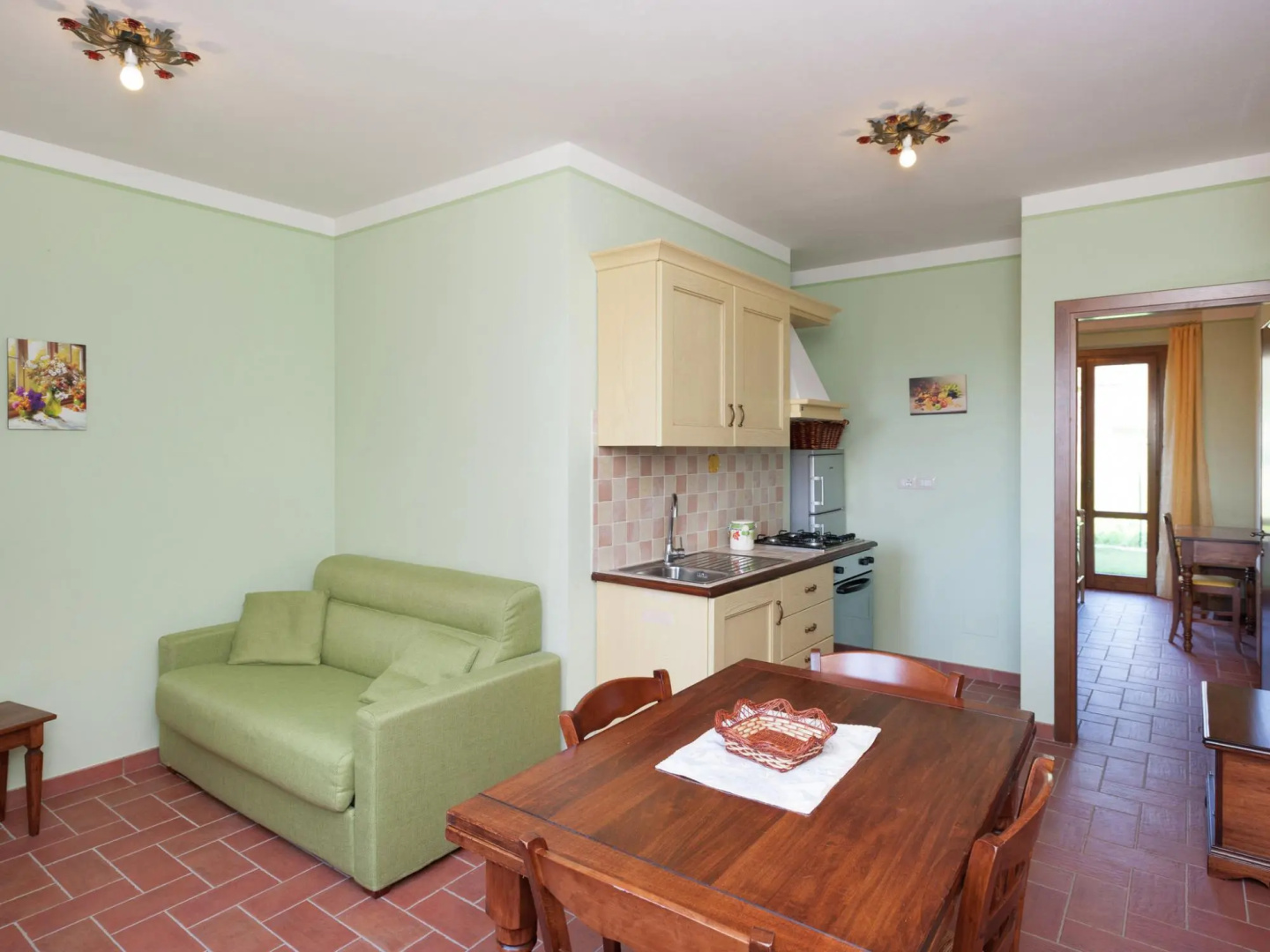 Apartment in Monte del Lago Near Lake Trasimeno