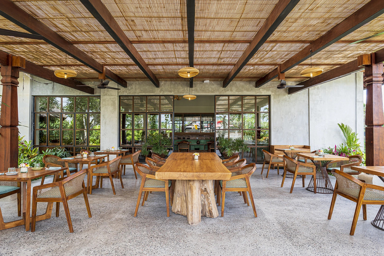 Курорт Adiwana Suweta