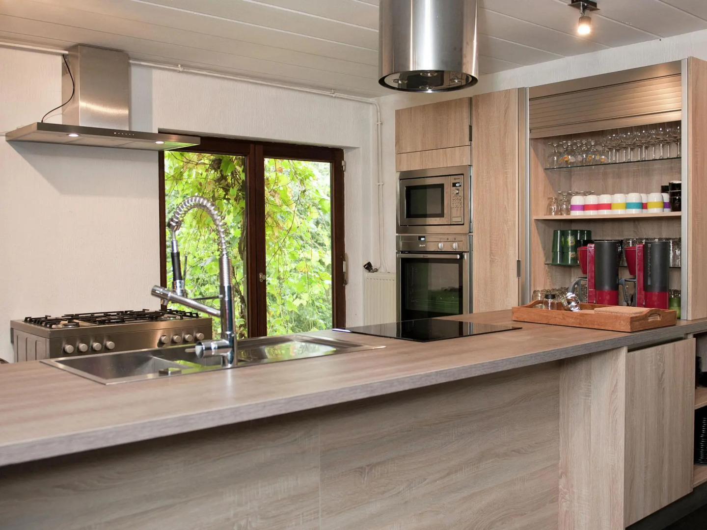 Spacious Holiday Home La Roche-en-Ardenne with Pool