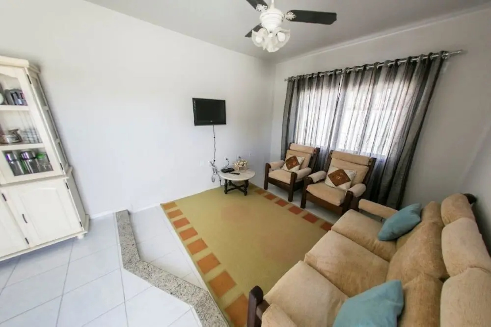 Casa Terceira avenida - 10 pessoas