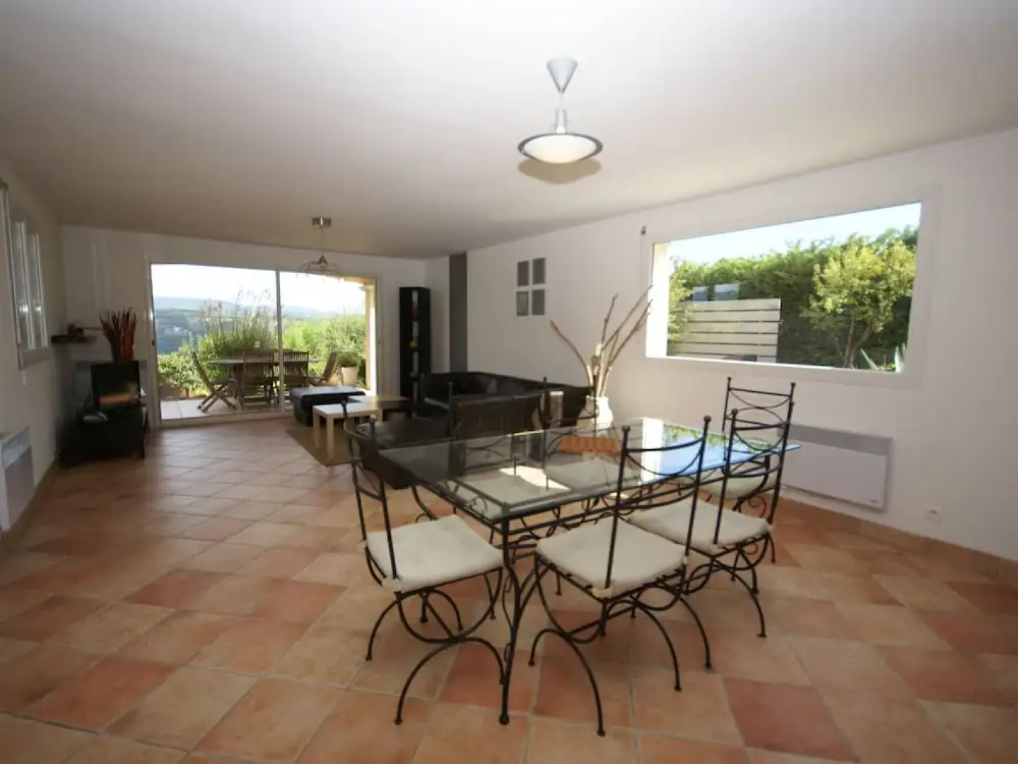 Beautifully Located Villa With Delightful Private Swimming Pool and Lovely View