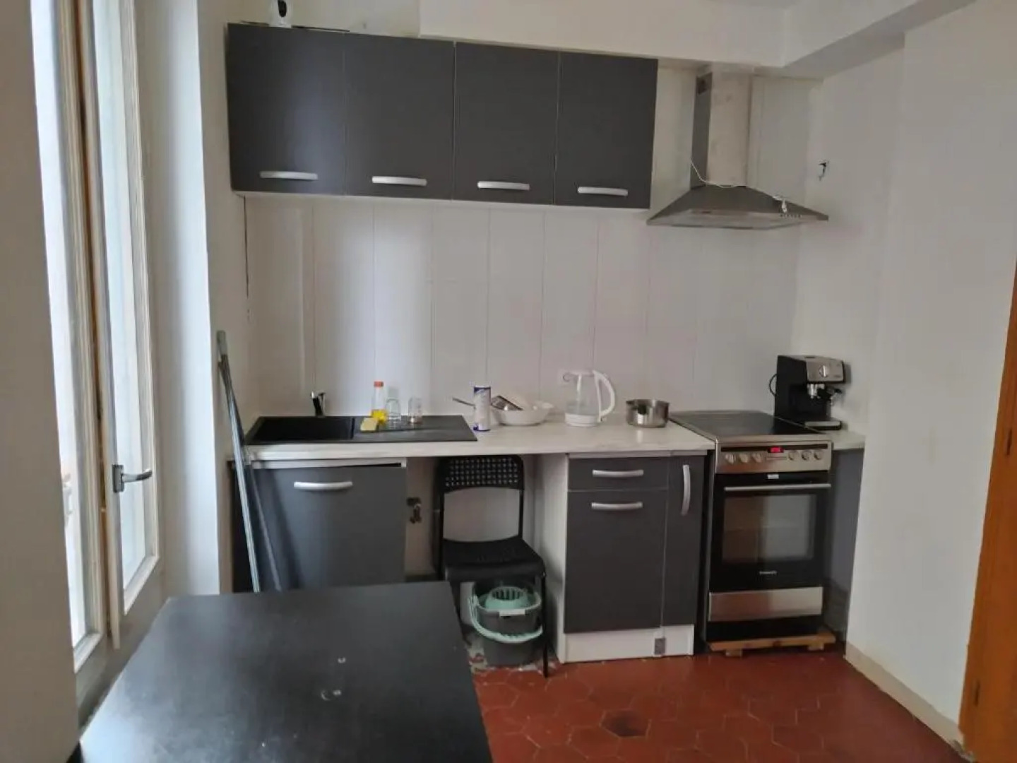 LOUE MAISON ENTIÈRE PROPRE ! Endroit calm, à 5 minutes gare mantes la jolie