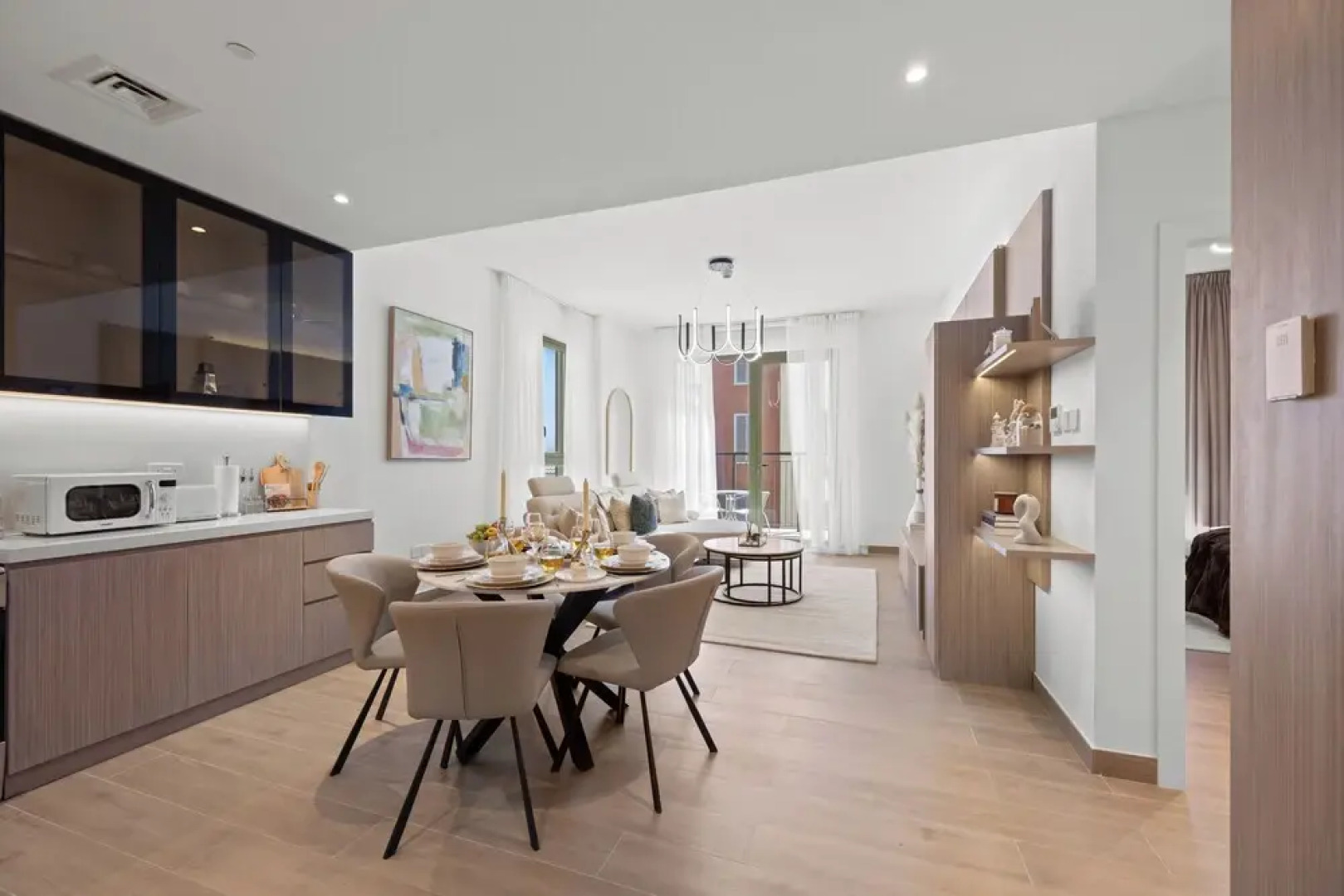 Portside Bliss La Mer 1 BR with Sea View