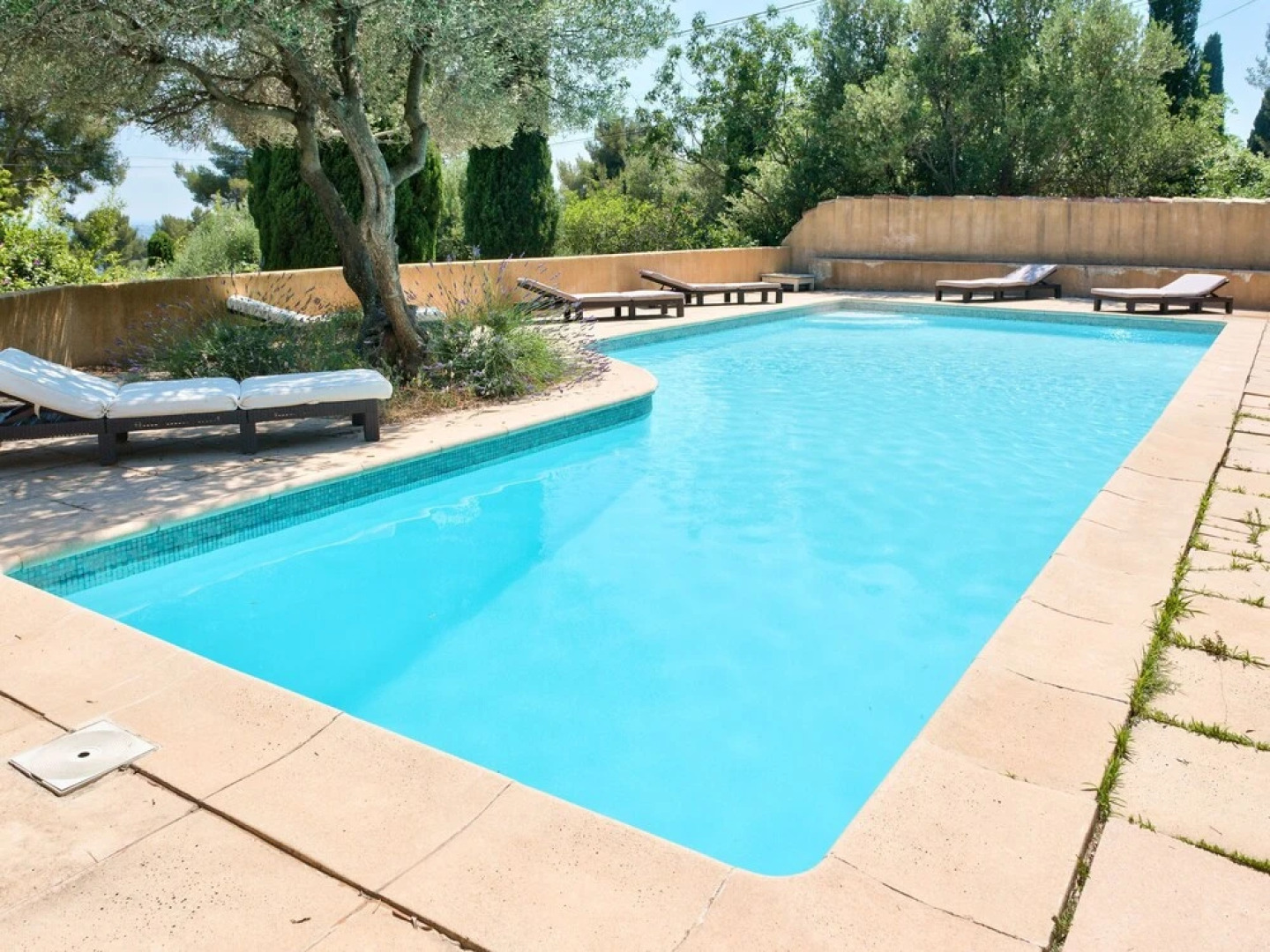 Detached Family Villa With Private Pool and Plenty of Privacy, 8 km From the sea / Beach
