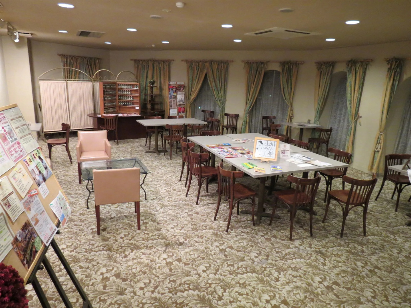 Poppy Springs Resort & Spa