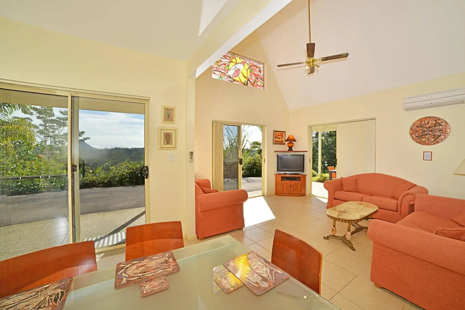 Cooroy Country Cottages