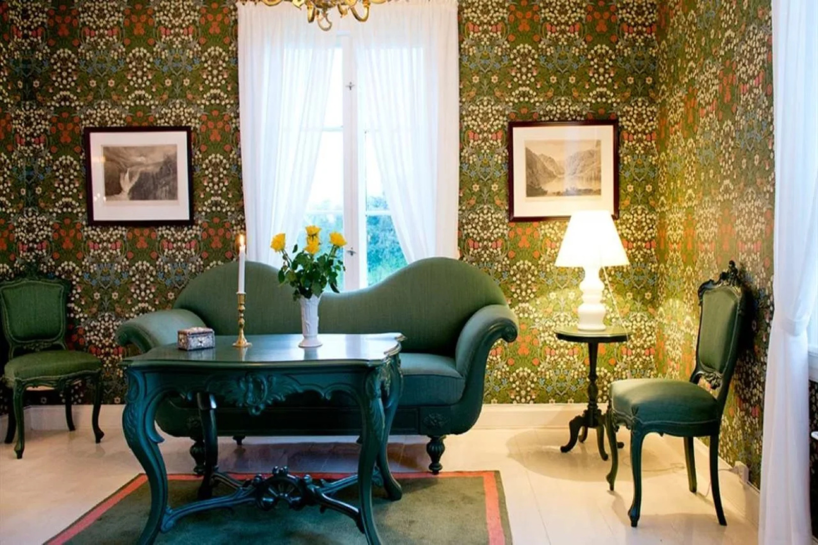 Høyevarde Fyrhotell