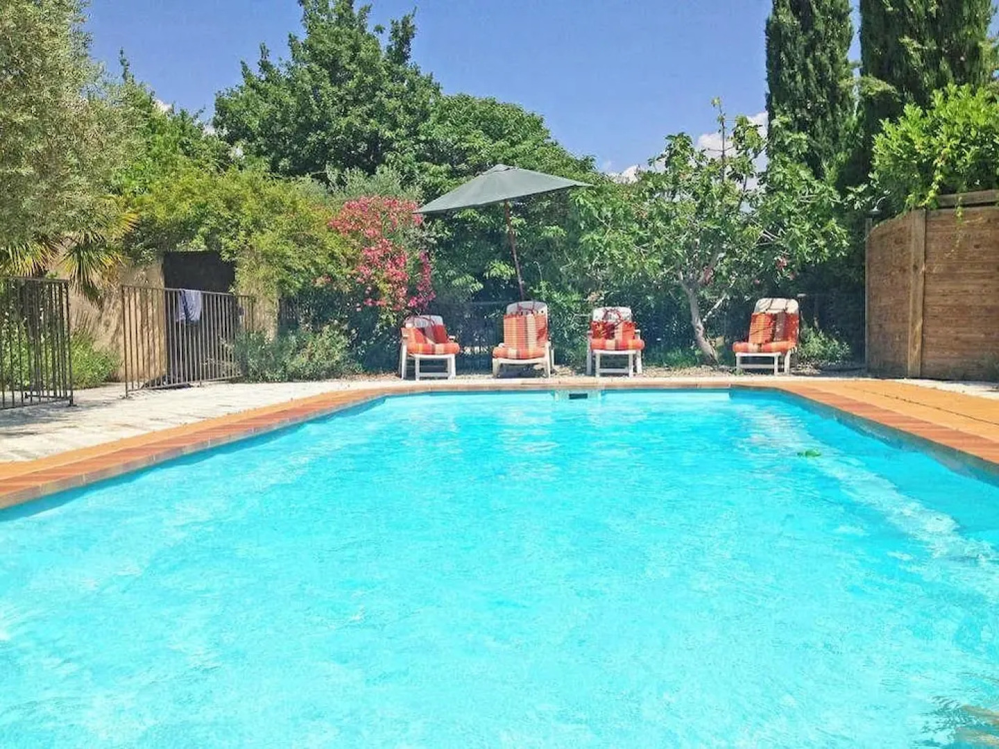 Comberoque - Maison avec grand jardin et piscine au coeur du Luberon Apartment 3