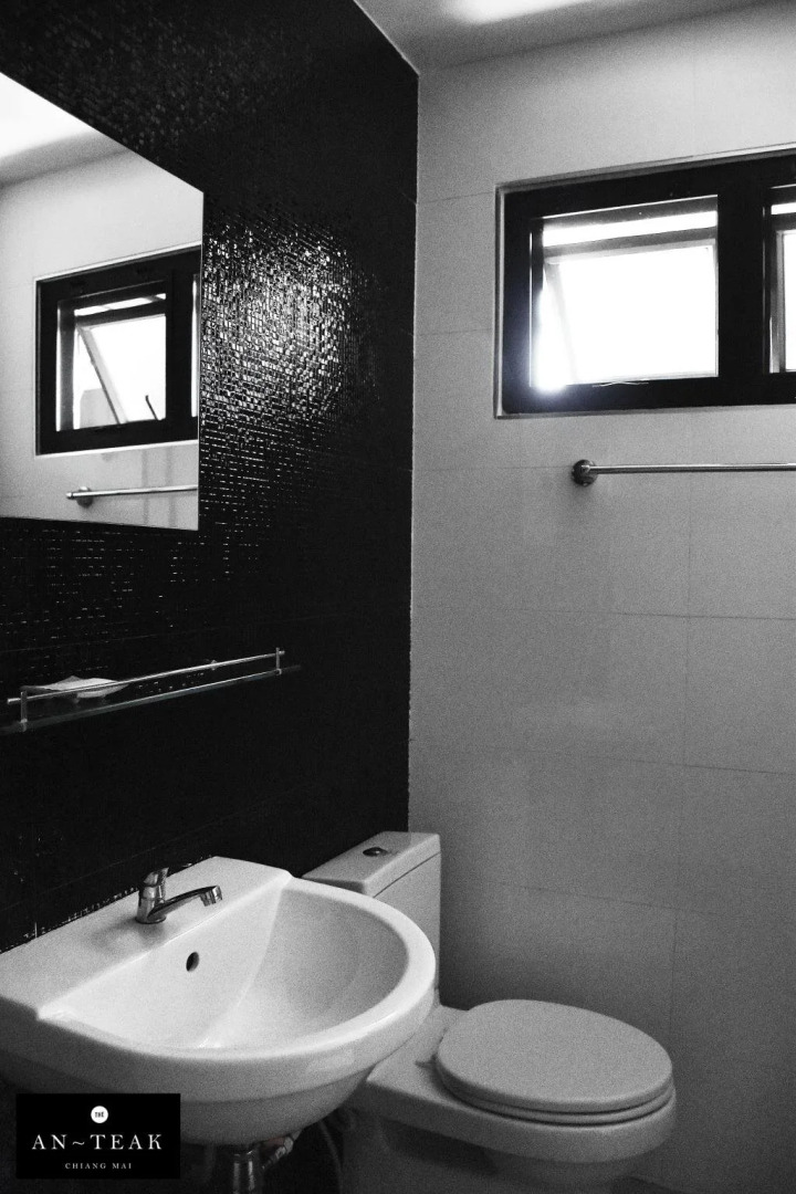 The An-Teak Chiang Mai