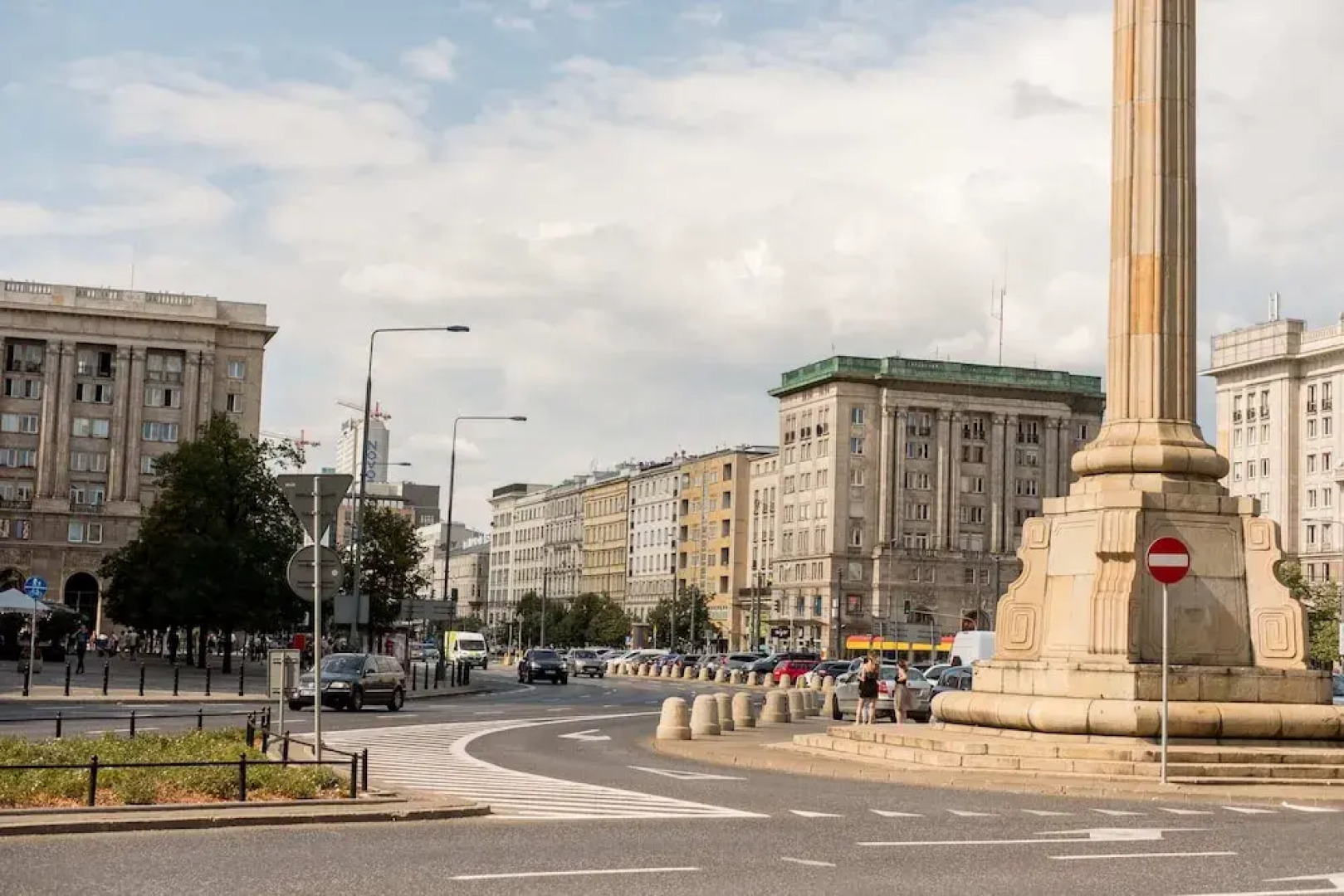 Plac Konstytucji Studio