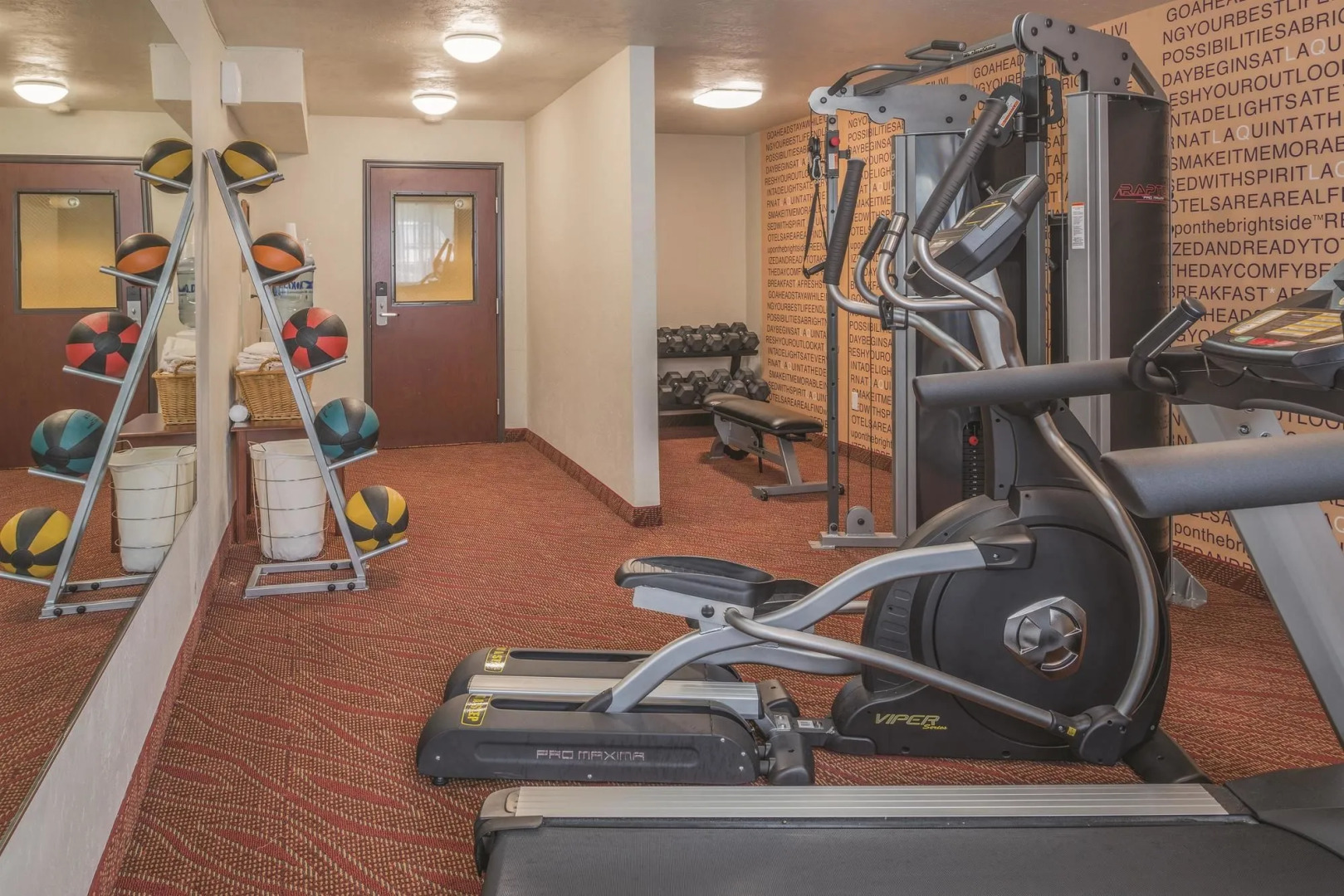 Best Western Plus Parkway Inn