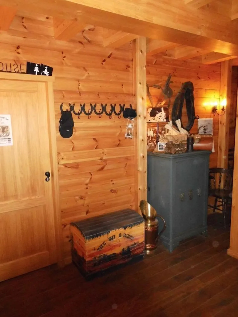 Willow Spring Way Station Bed & Breakfast