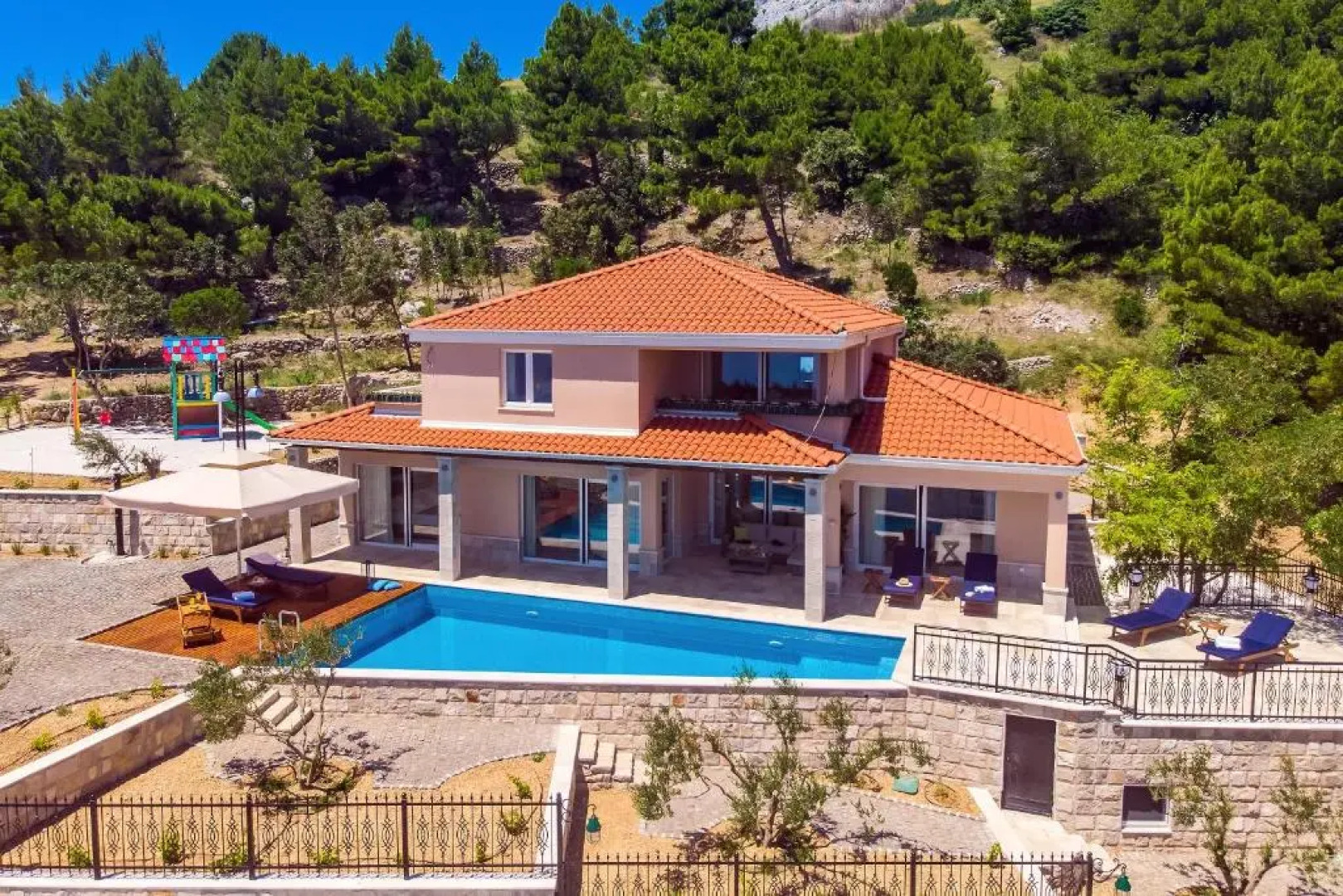 Villa Porto Mimice, 40sqm Heated Private Pool, 4 bedrooms, Sauna, Gym, Billiard
