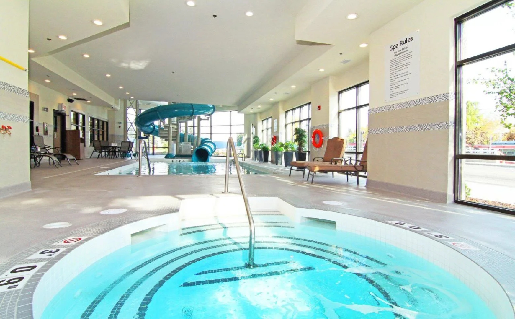Holiday Inn Express & Suites Calgary NW - University Area by IHG