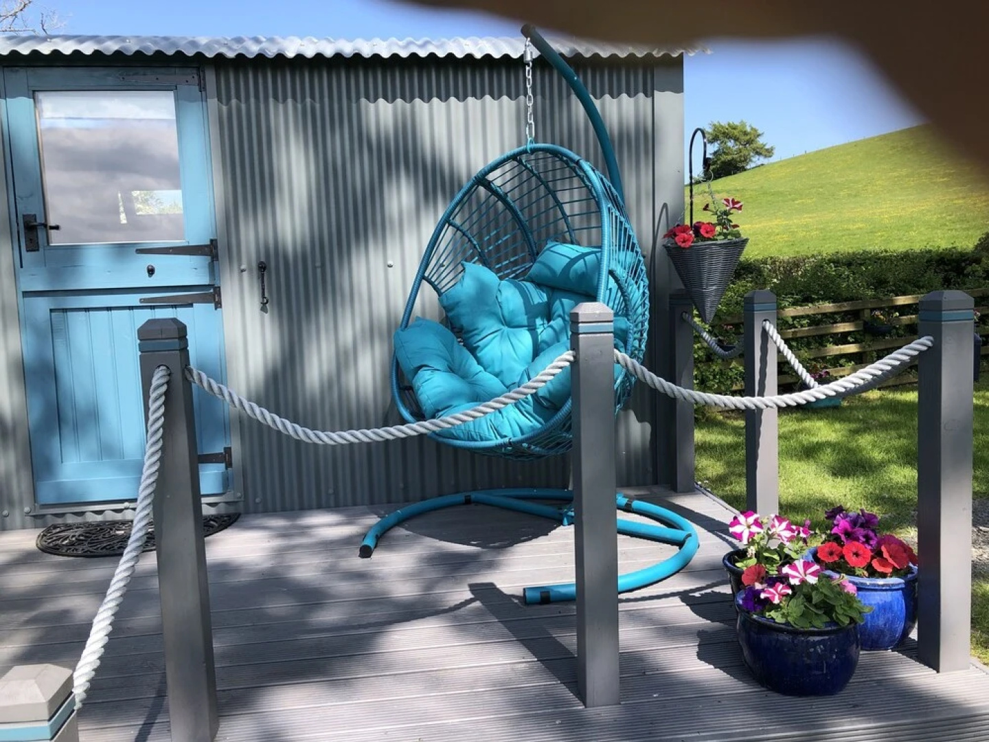 The Peacock Shepherds Hut at Hafoty Boeth