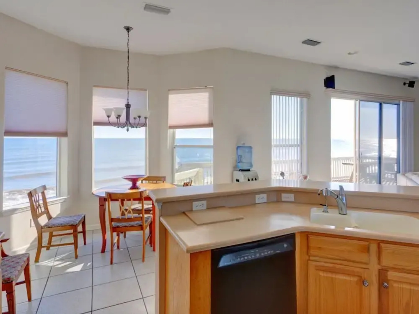 9954bchwhisperpvnh - Beach Whisper