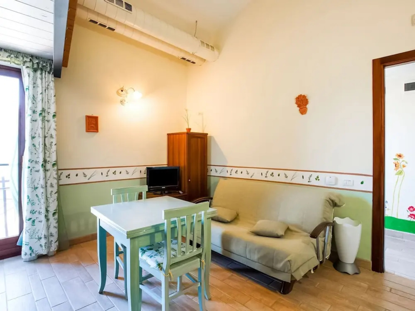 Apartment in Castiglione Near Lake Trasimeno