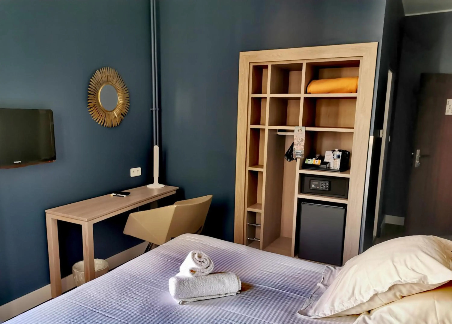 Grand Hôtel Dauphiné Toulon, Boutique Hôtel & Suites