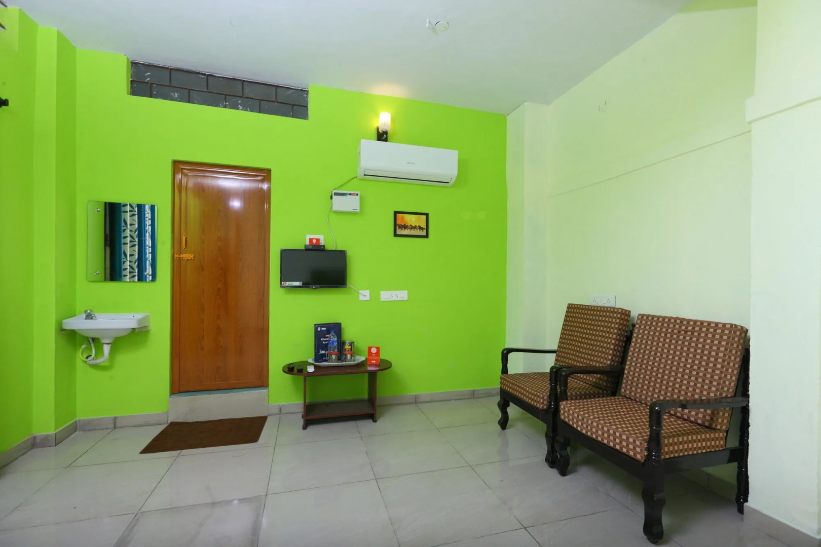 OYO 10449 Hotel Le Sai