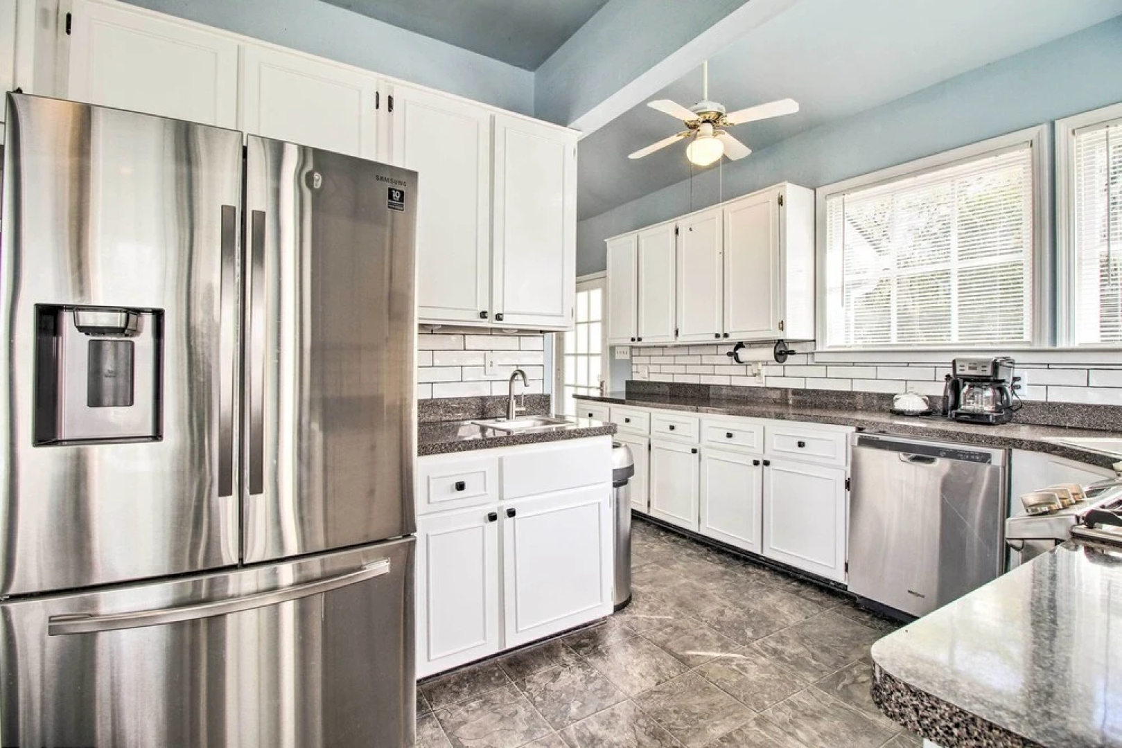 Family-friendly Savannah Vacation Rental w/ Decks!