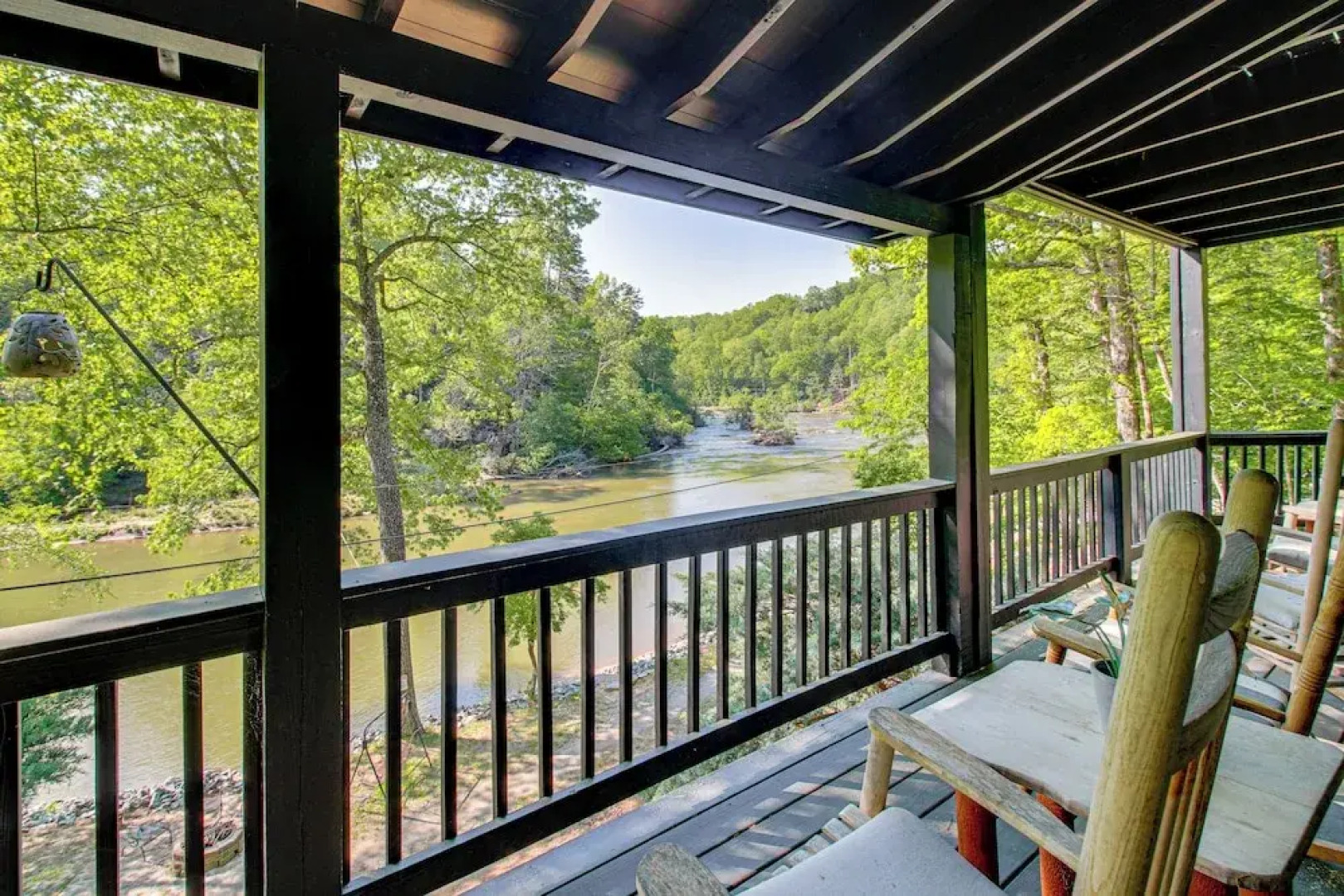 'the River Rest' Ellijay Cabin w/ Hot Tub!