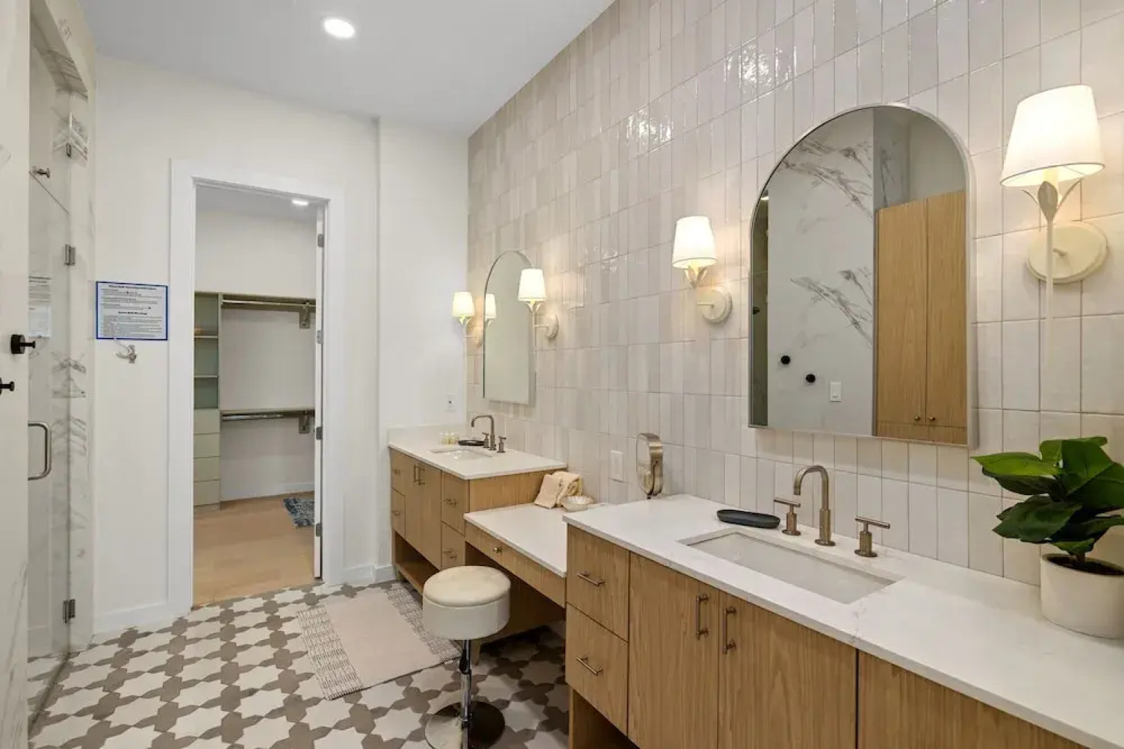 Miramar House, 120 E. Constellation 6 Bedroom Home