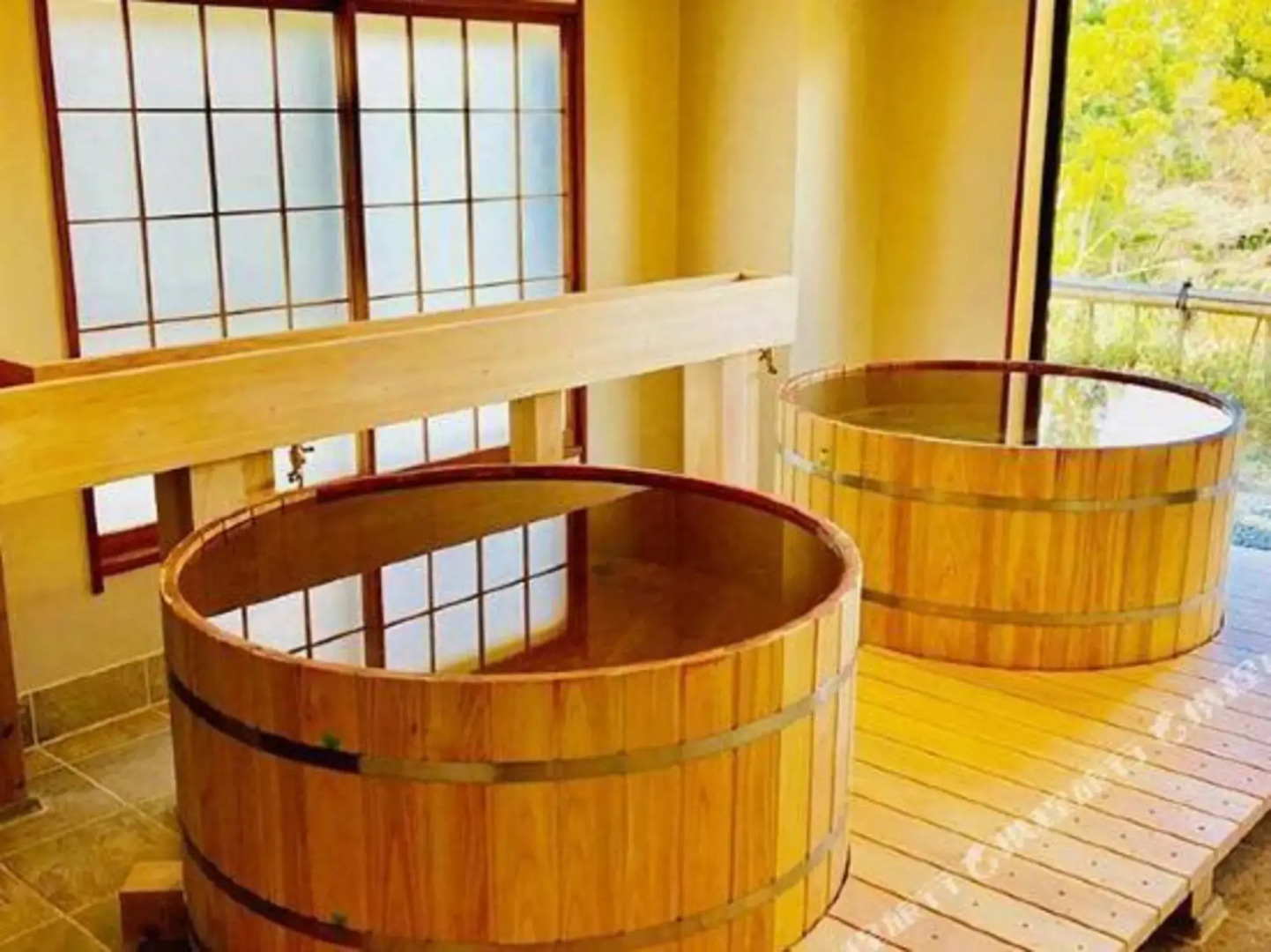 Hot Water / Vacation Stay 24467