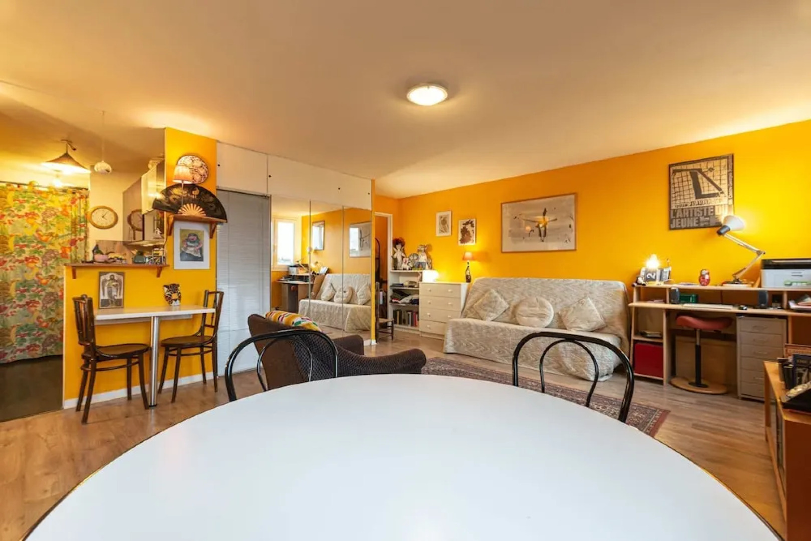 Superb Spacious Accommodation Near Paris