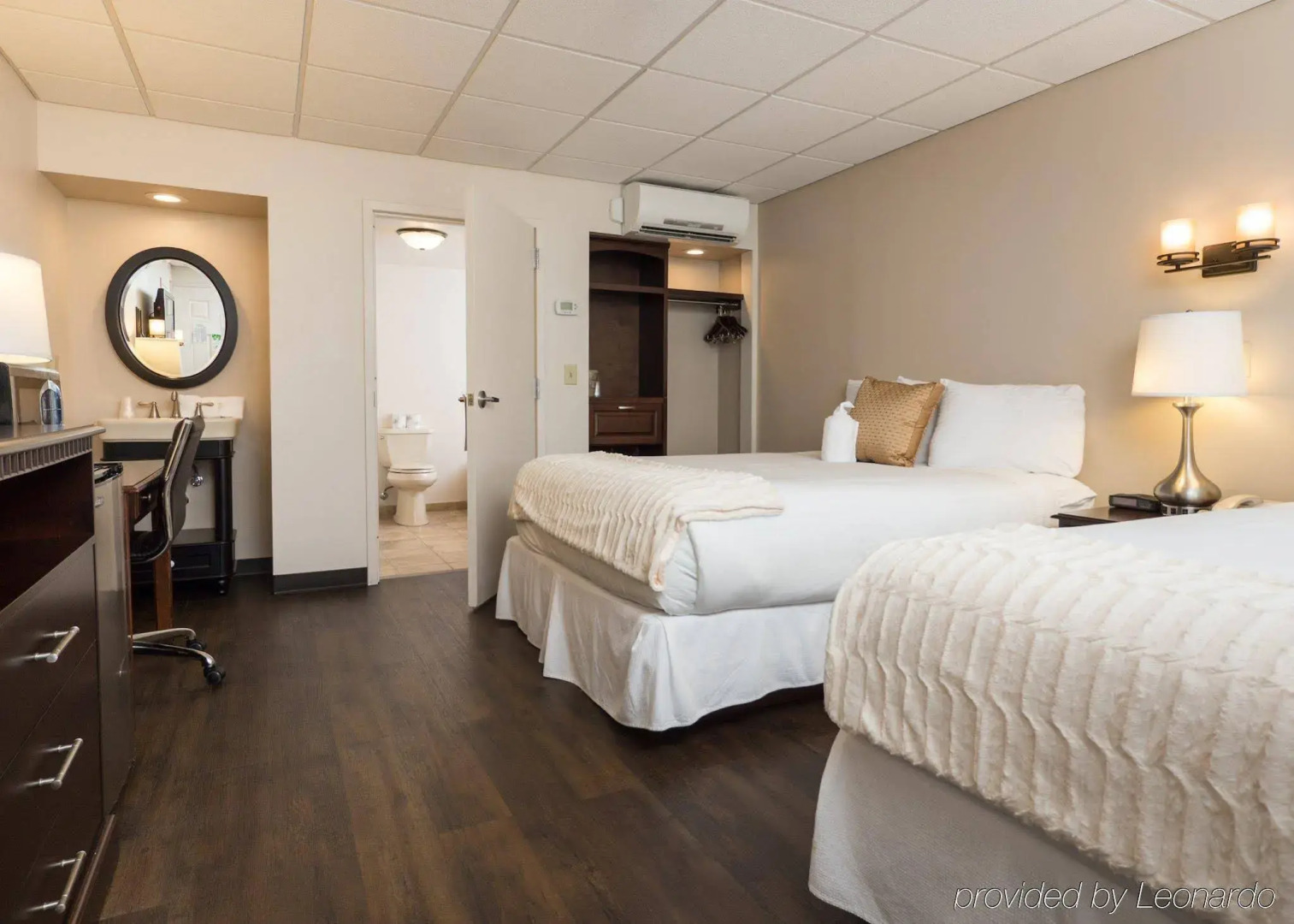 The Georgian Lakeside Resort