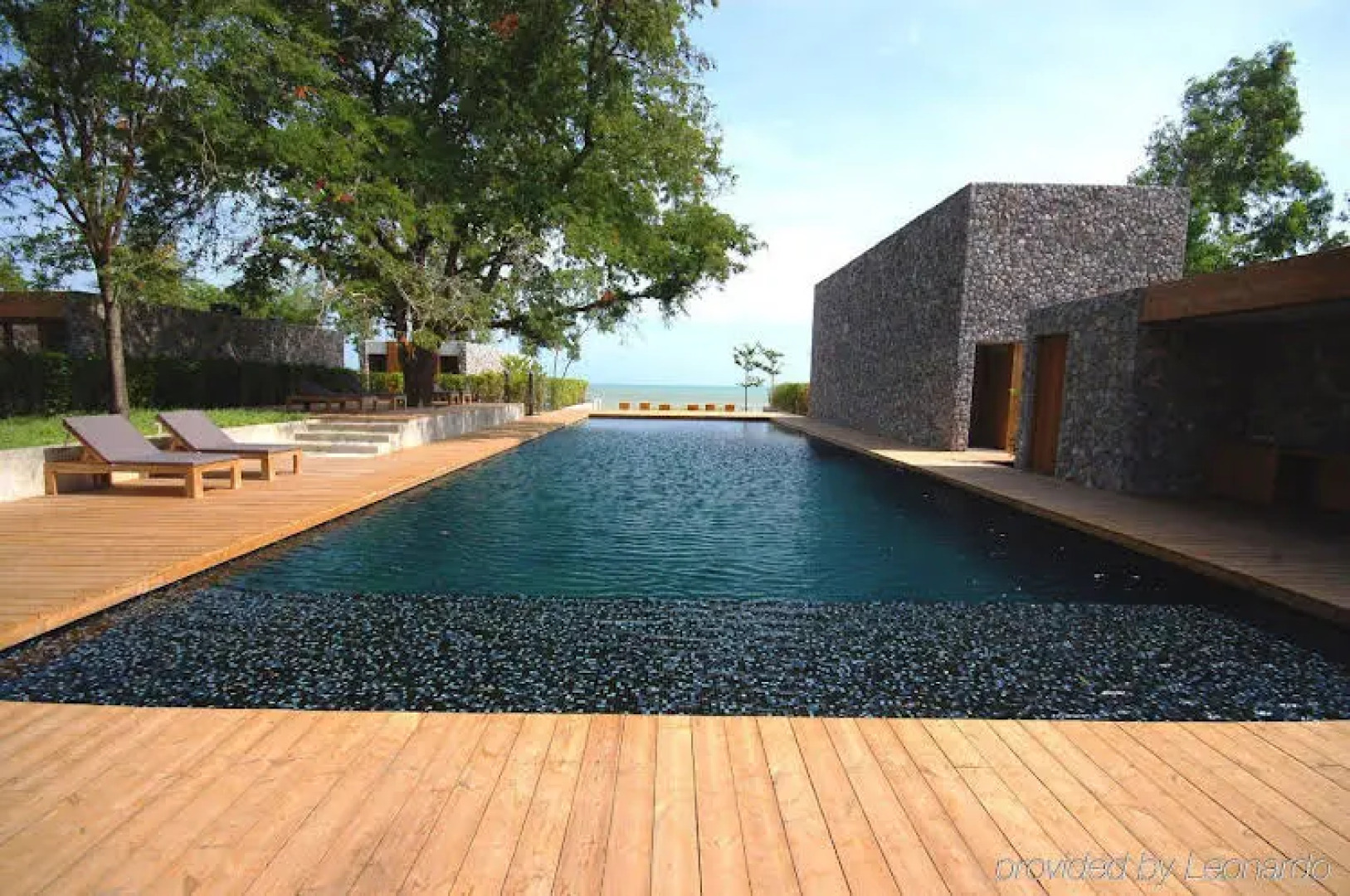 X2 Hua Hin Kui Buri Villas