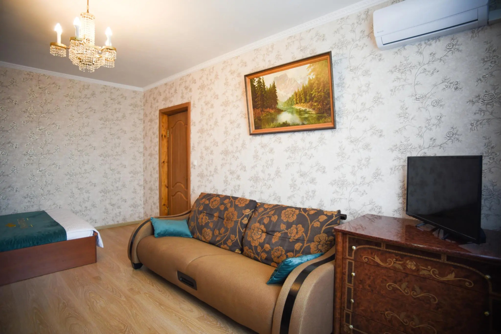 Mira.Apartments (Мира Апартментс) на Сокольнической площади