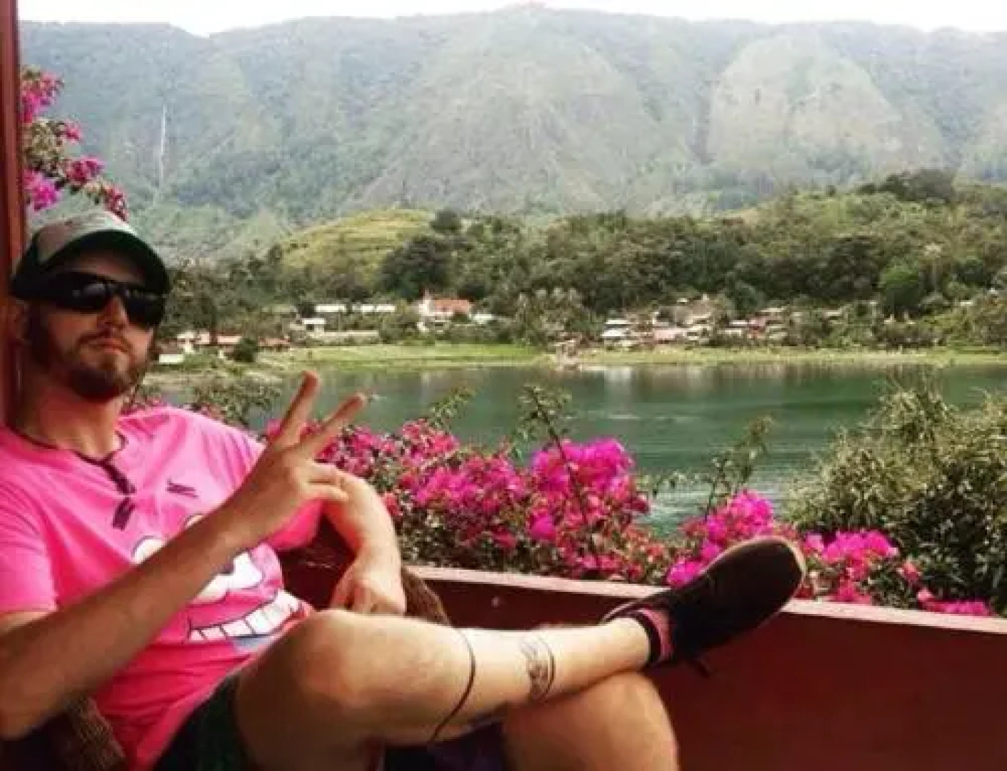 Reggae Guest House Tuktuk