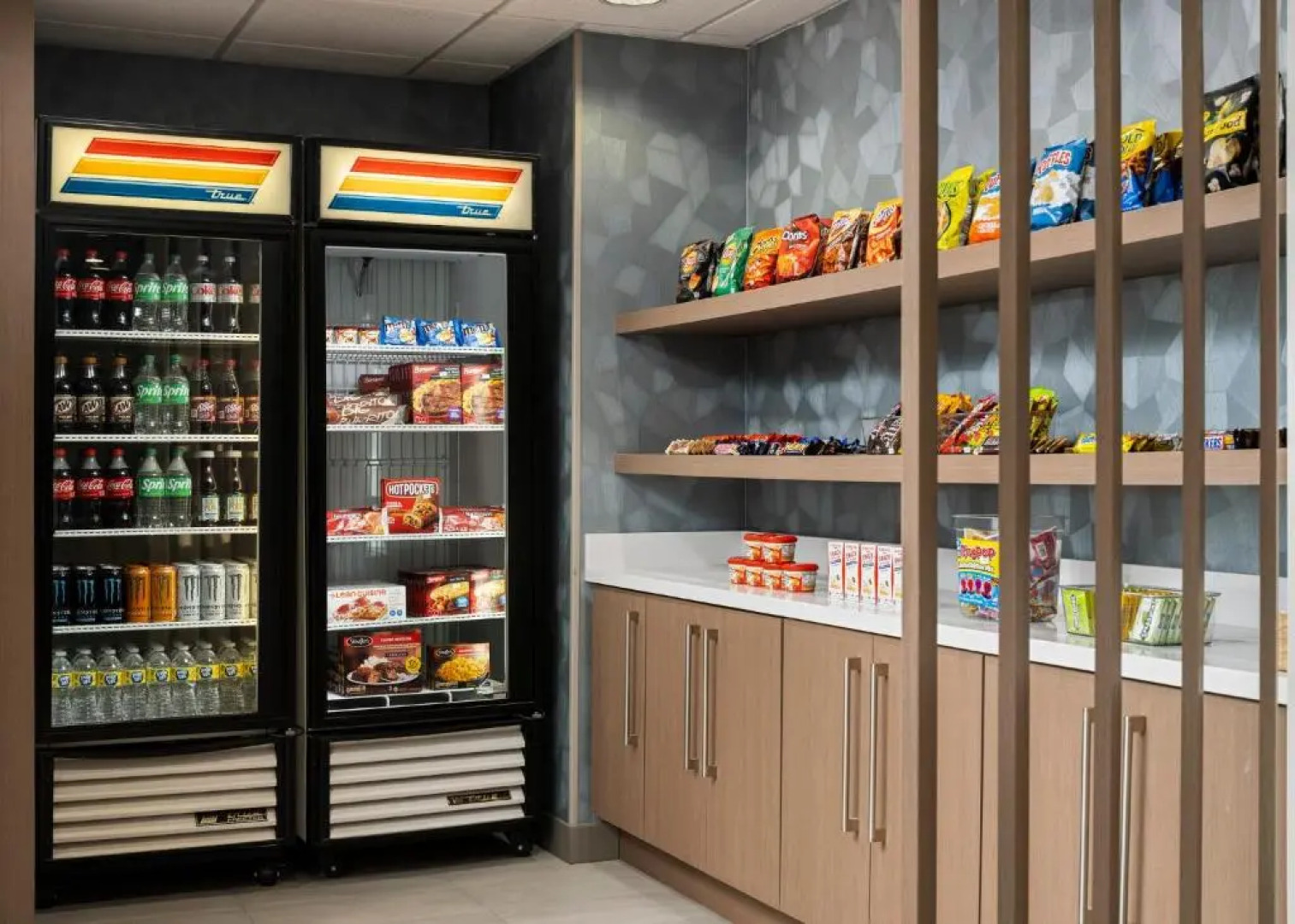 Holiday Inn Express Hotel & Suites Peru - Lasalle Area by IHG