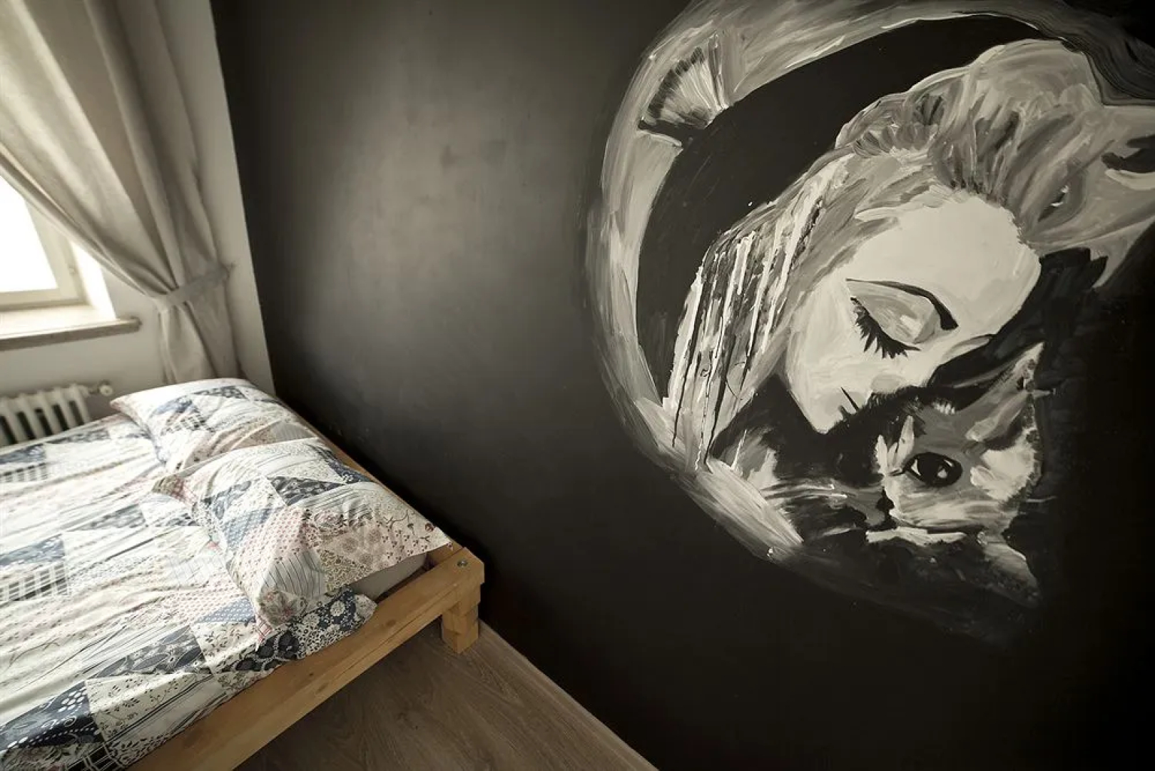 Koma Hostel