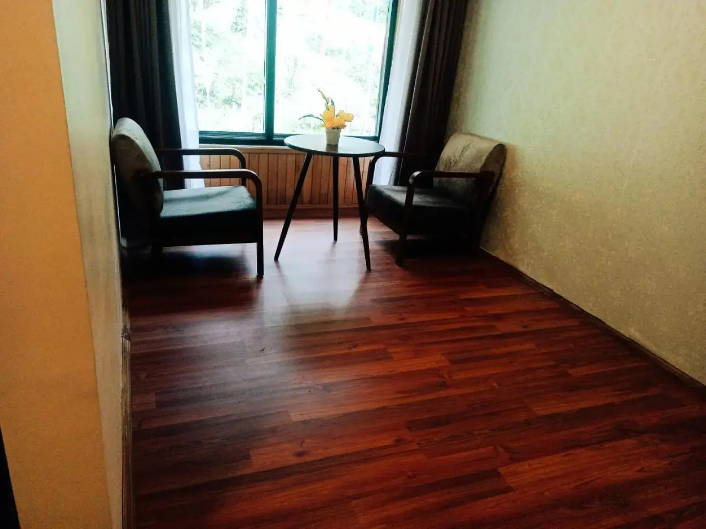 Rufina Apple Valley Inn