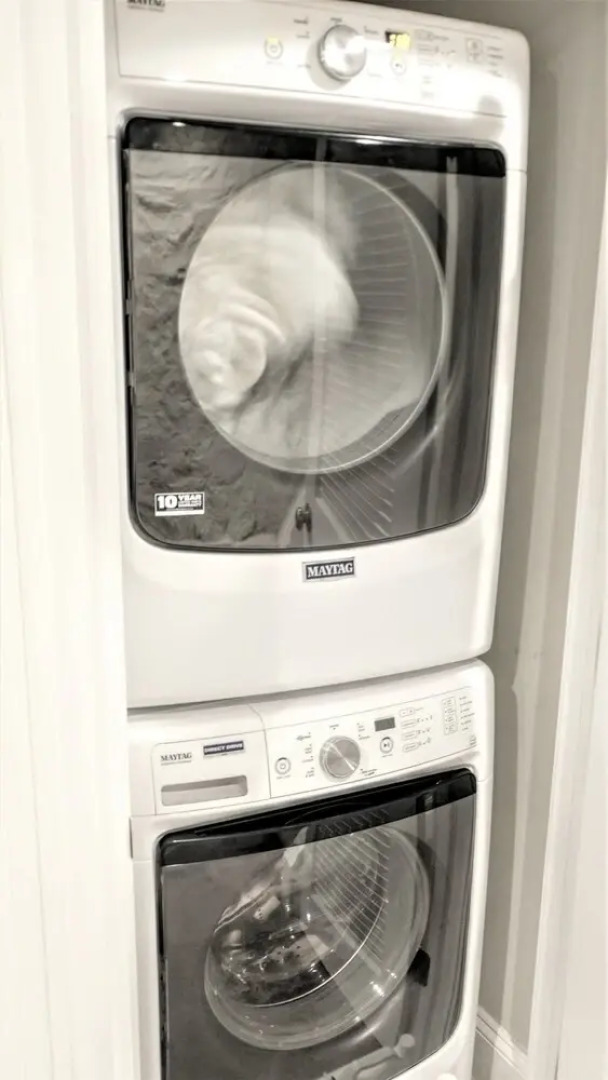 Luxury Home Near Harbor With Roofdeck & Parking