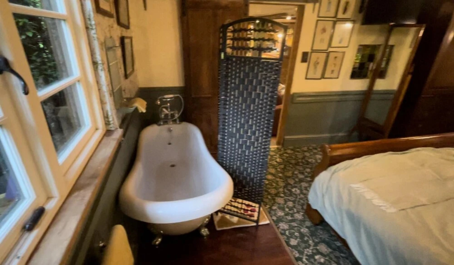 Remarkable Boultons Barn With hot tub