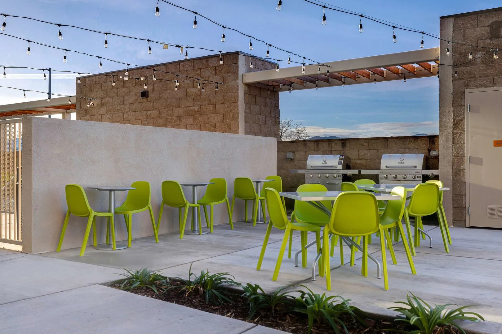 Home2 Suites By Hilton Redding