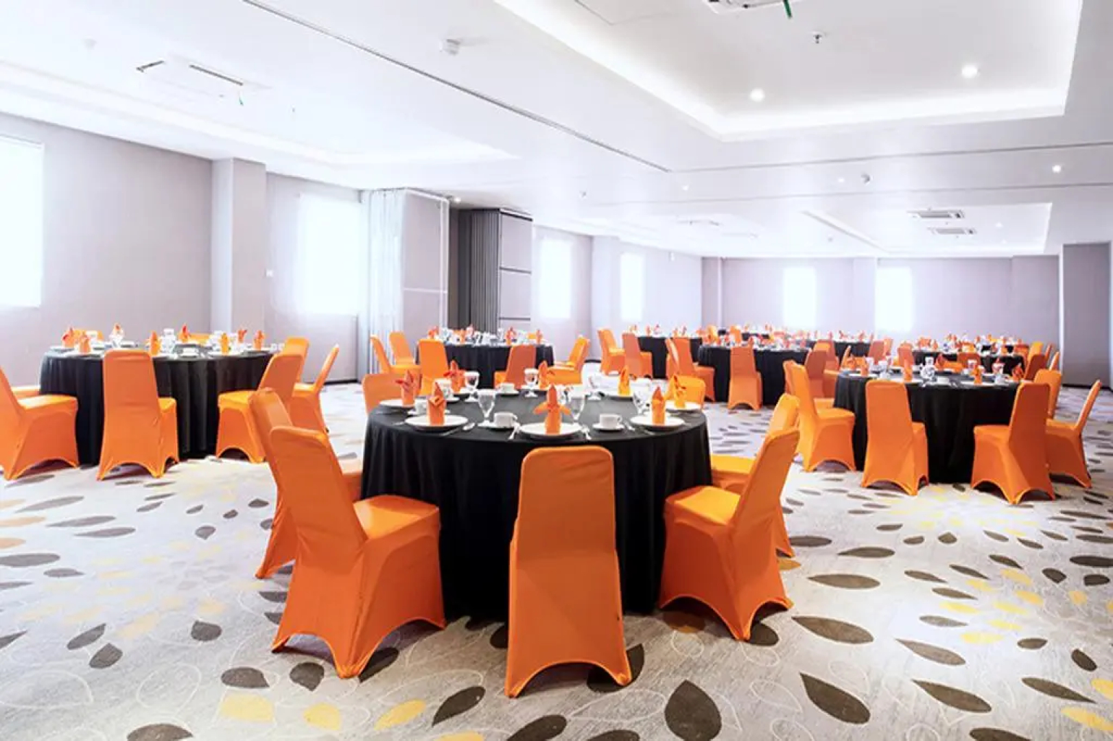 J Hotel Bandara Soekarno Hatta