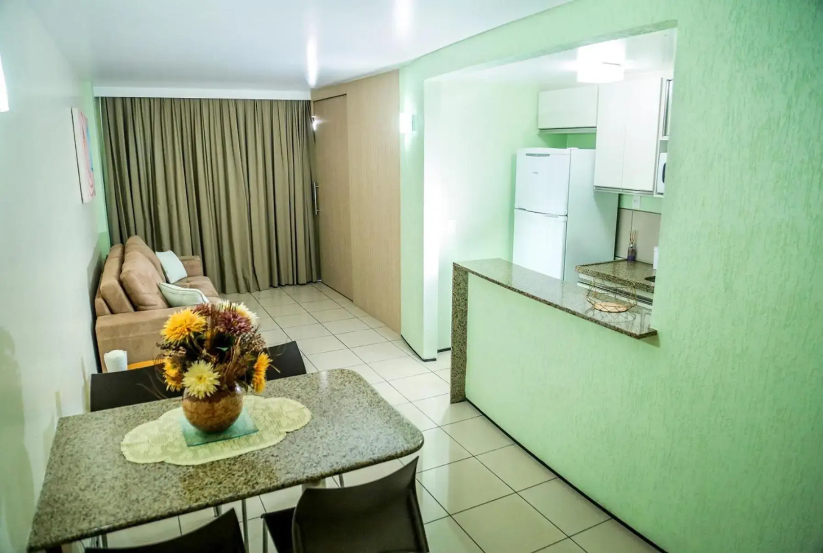 Praia Mansa Suíte Hotel