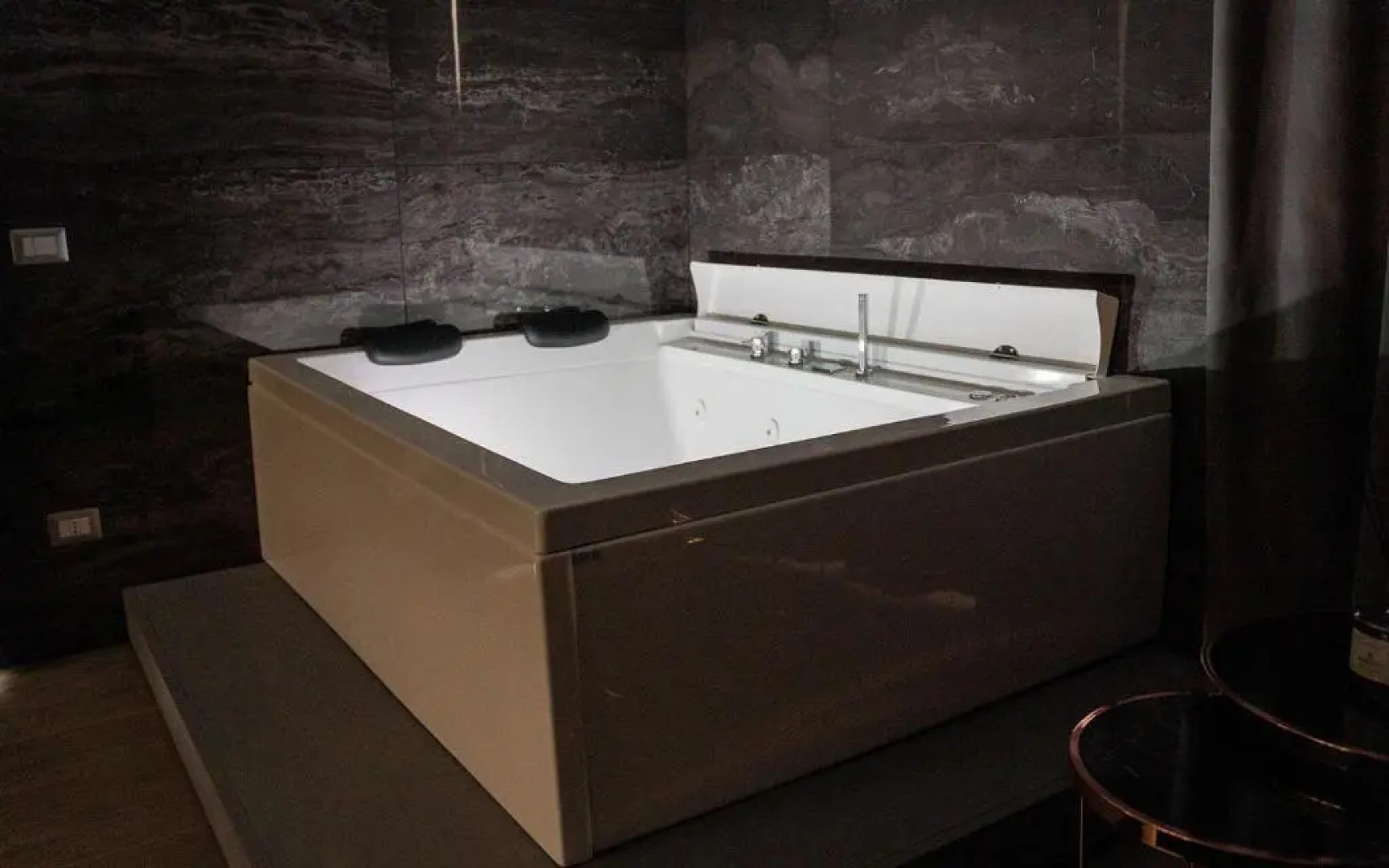 Intimity Luxury Rooms