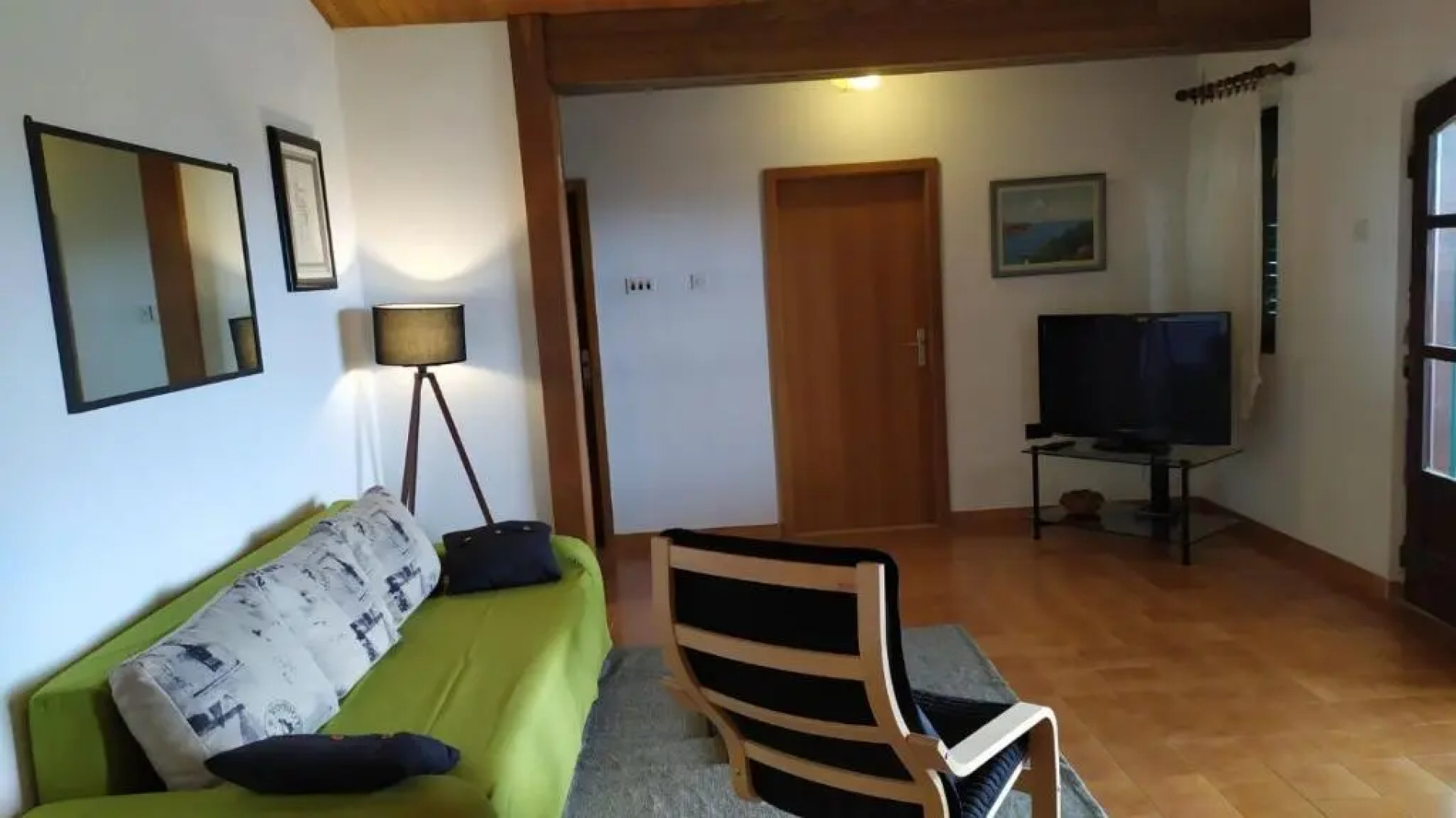 Apartment Miki - 25 m from the sea