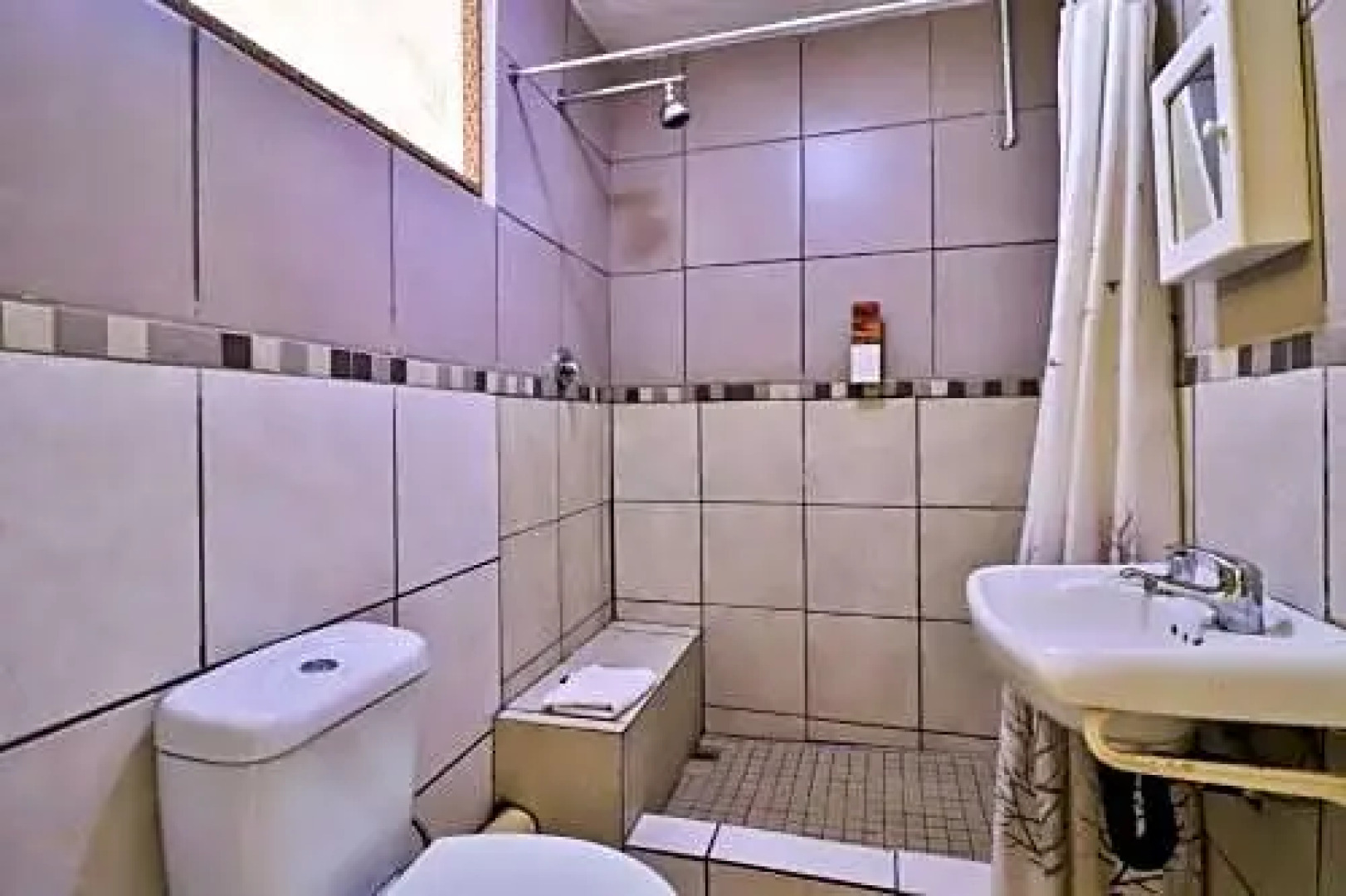 Aviators Retreat B&B