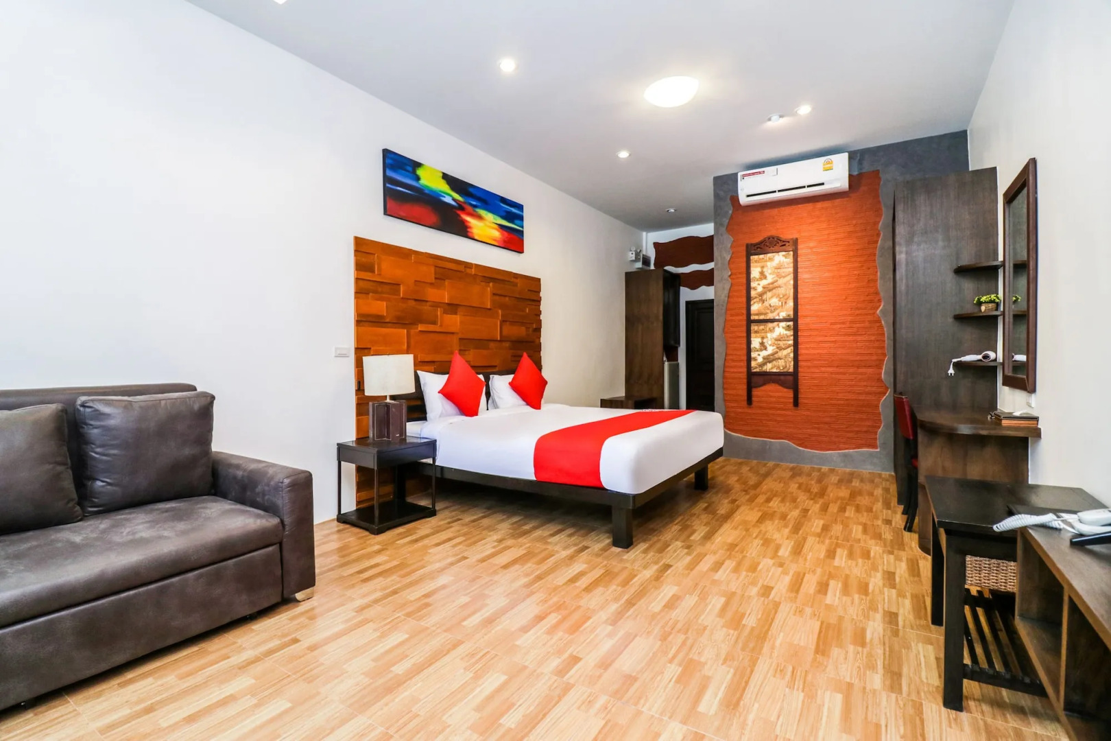 Baan Noppadol Hua Hin Loft Hotel